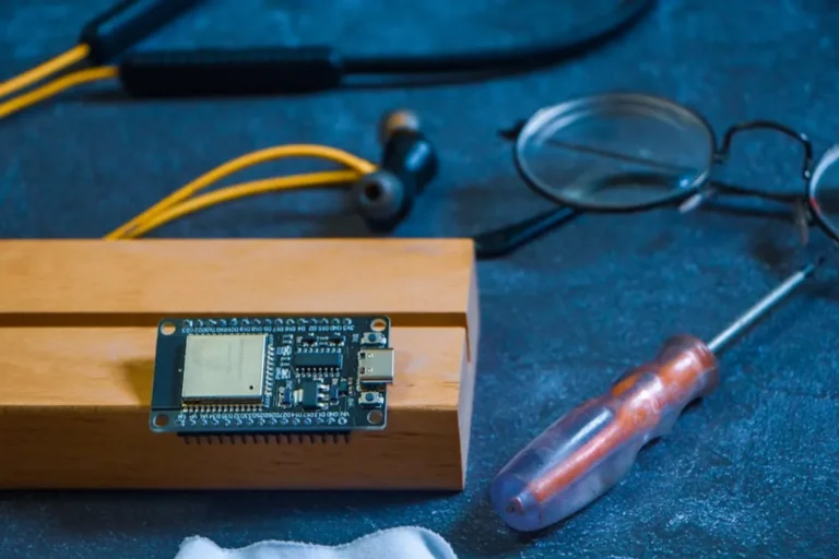 Beginner Guide to Microcontrollers