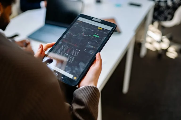 The Content Opportunity Behind techmapz.com for electronics and maker projects Sites