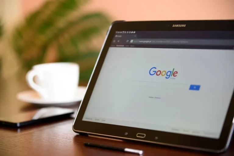 The Search Trend Behind newsfaire.com for Online News Audiences